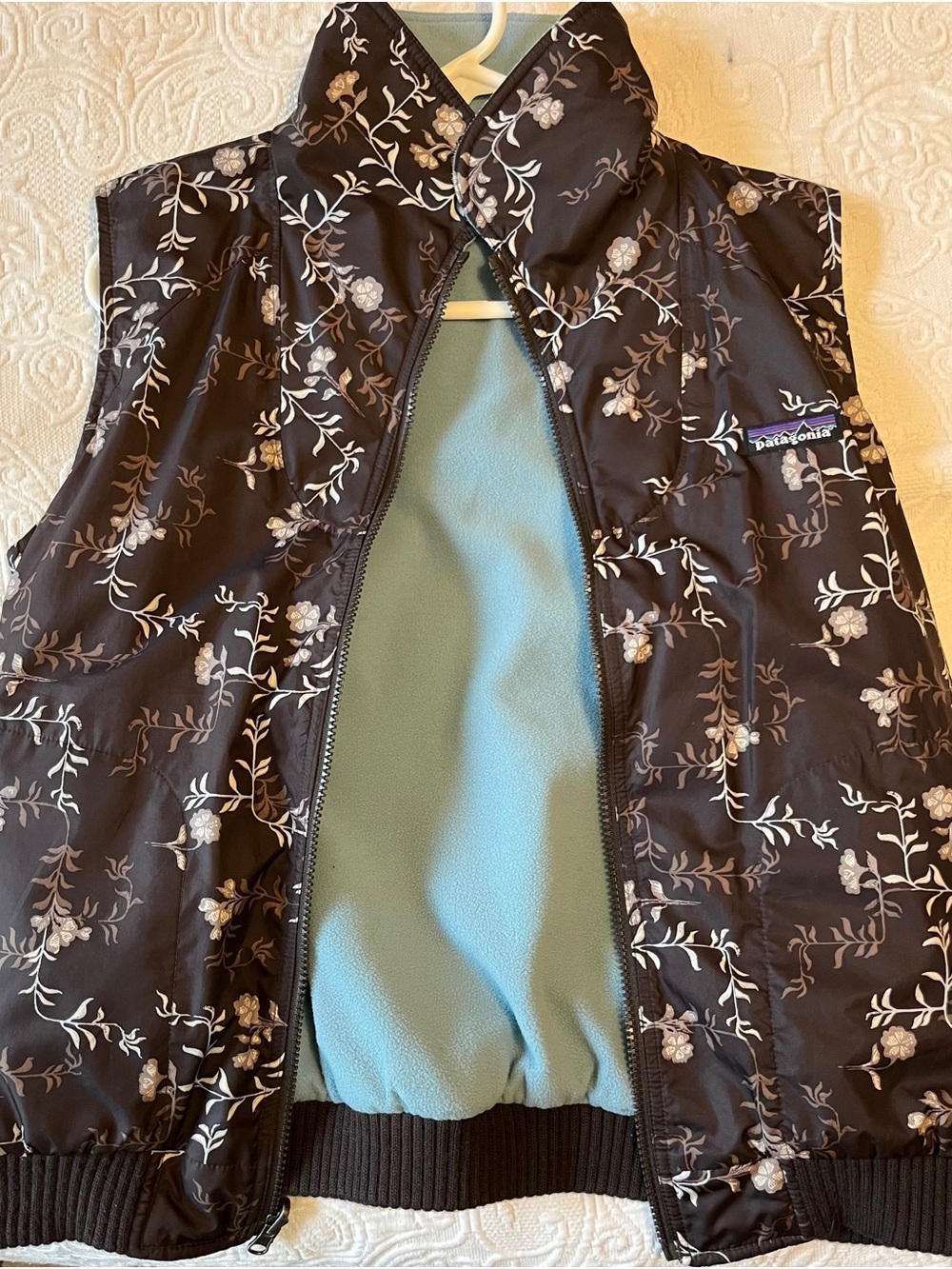 Patagonia Brown and Blue  Floral Quilted Vest-reversible.
